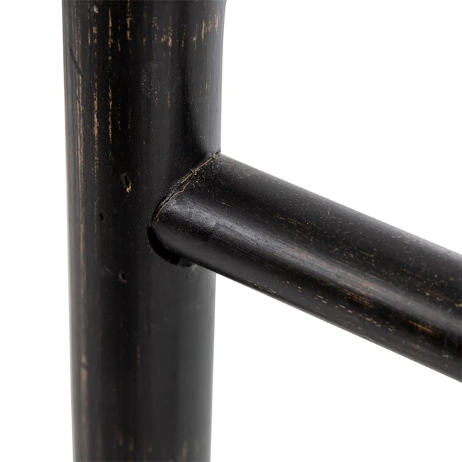 Escalera Negra